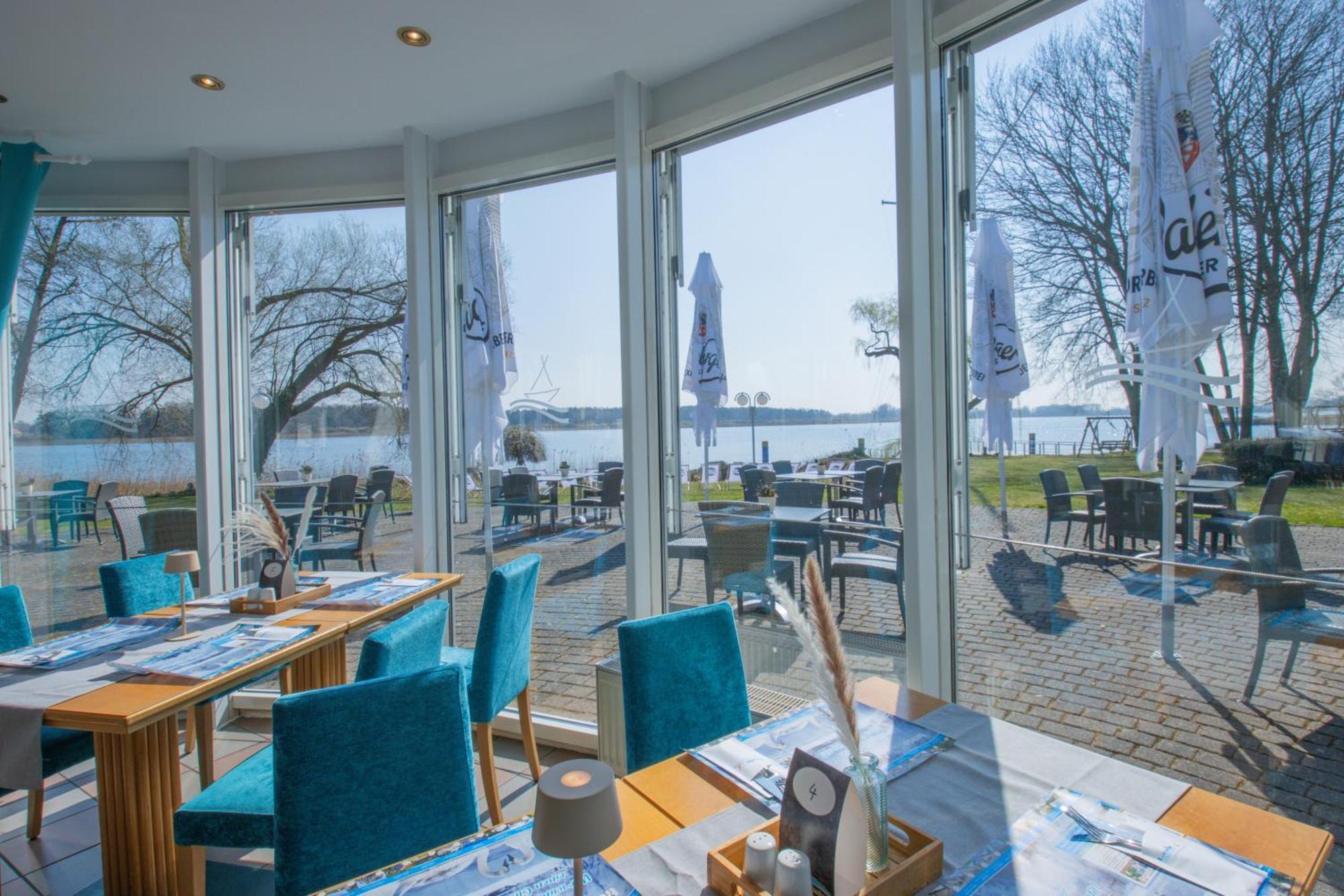 Seehotel Bollmannsruh Päwesin Kültér fotó