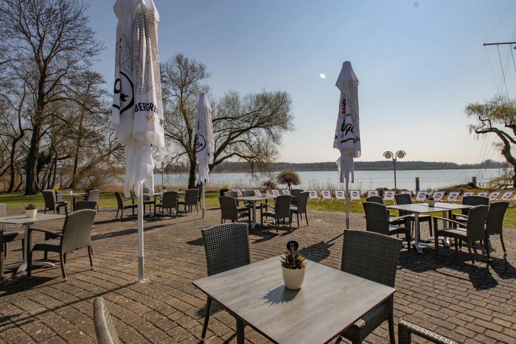 Seehotel Bollmannsruh Päwesin Kültér fotó